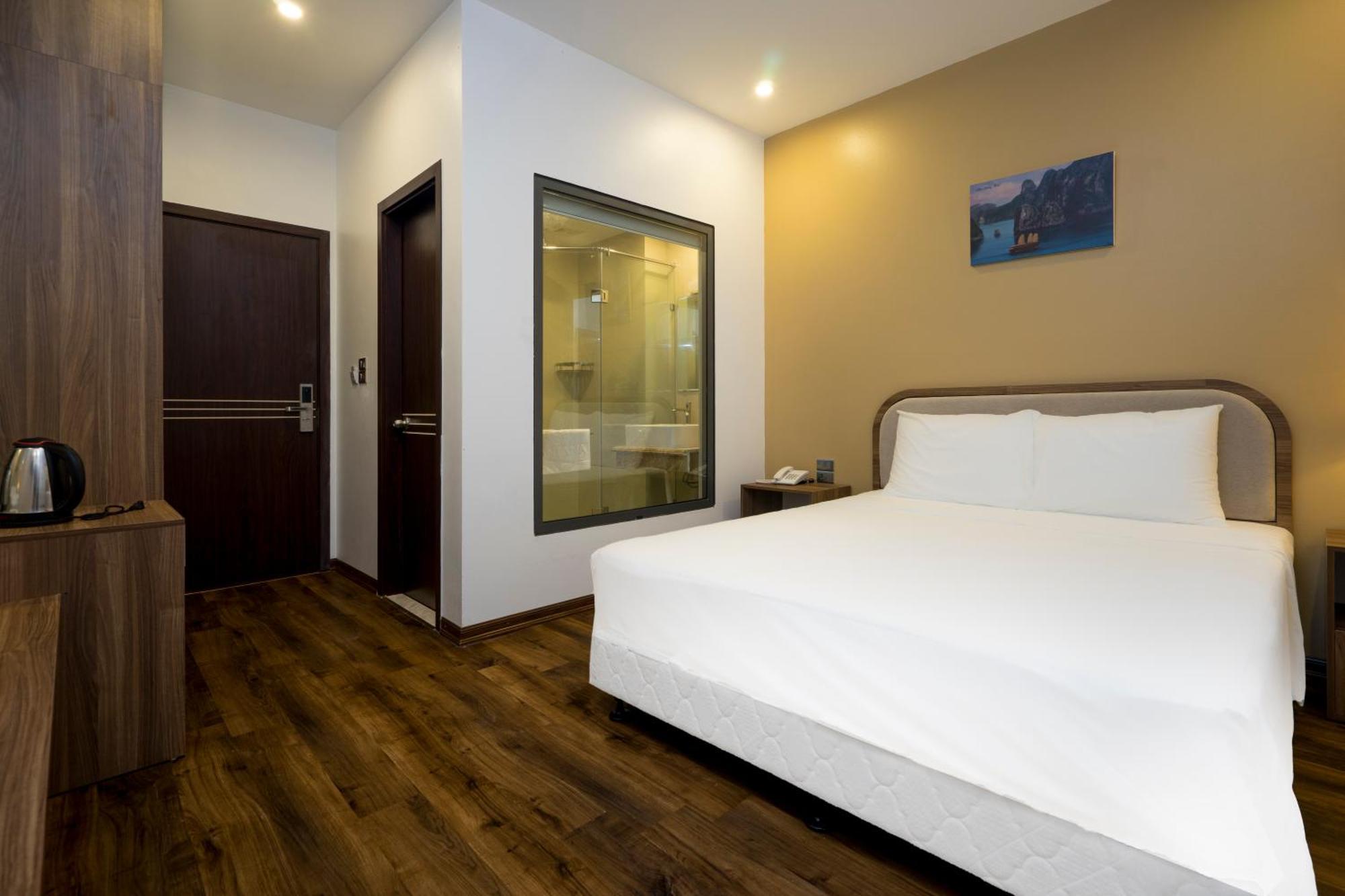 Lantana Ha Long Hotel E409 Sunplaza Pho Di Bo, Bai Chay, Ha Long Buitenkant foto