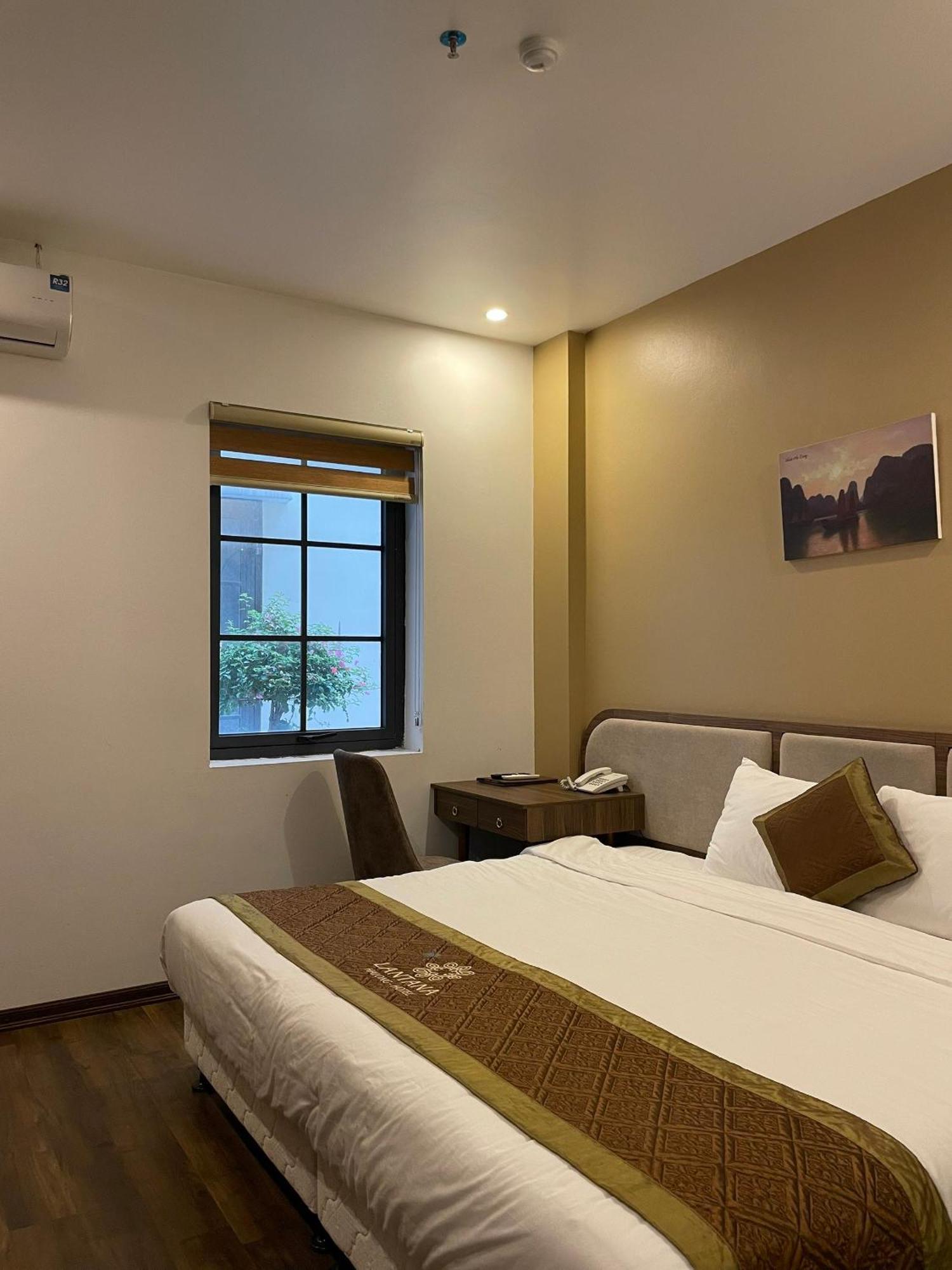 Lantana Ha Long Hotel E409 Sunplaza Pho Di Bo, Bai Chay, Ha Long Buitenkant foto