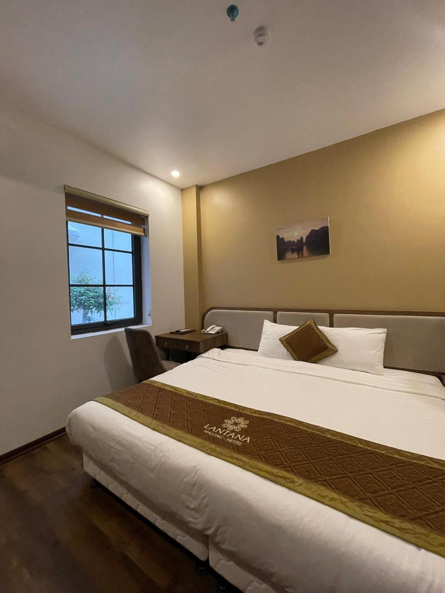Lantana Ha Long Hotel E409 Sunplaza Pho Di Bo, Bai Chay, Ha Long Buitenkant foto