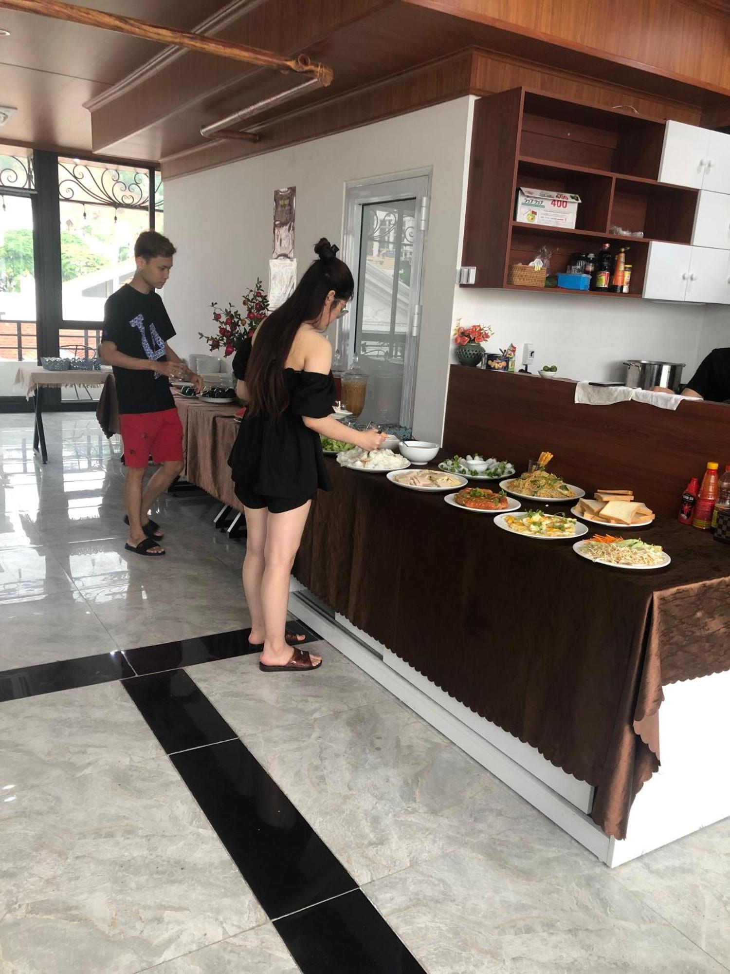 Lantana Ha Long Hotel E409 Sunplaza Pho Di Bo, Bai Chay, Ha Long Buitenkant foto